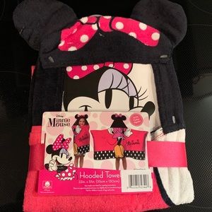 Disney Minnie Mouse Hooded Bath Towel